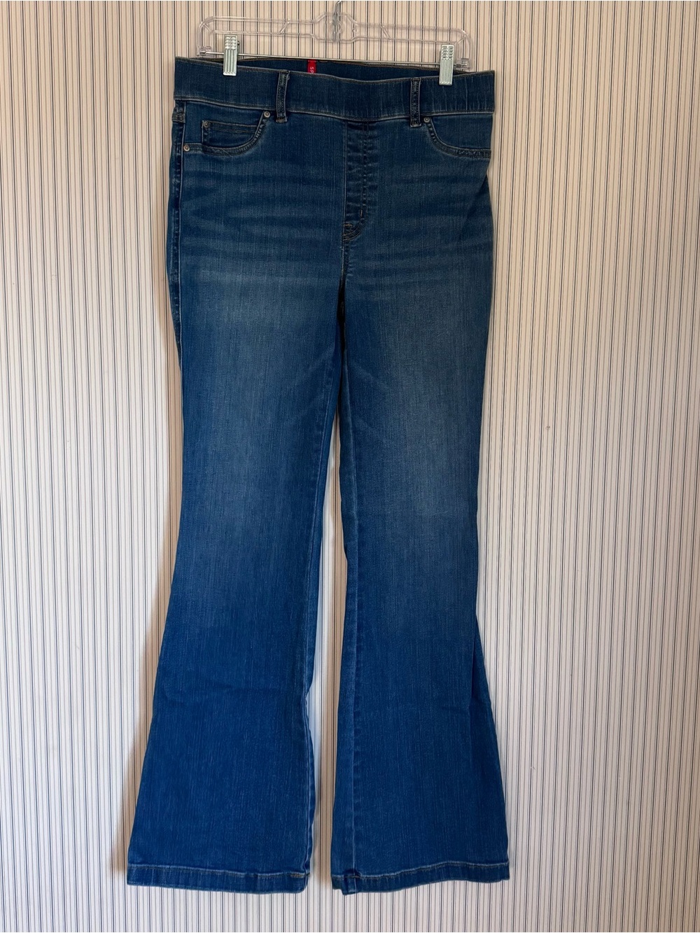 Women’s Flare Jeans - Dark Blue Denim